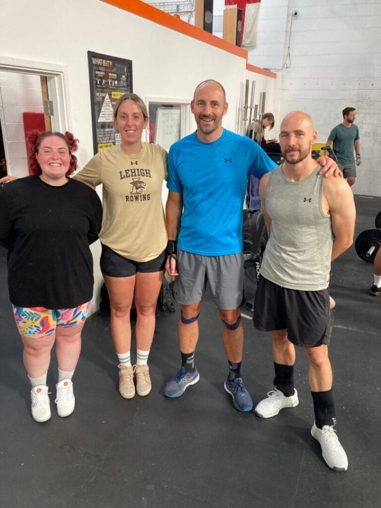The 2025 CrossFit Open - (Why you should do it, and why you should sign up too). 2 team of 4 mmff